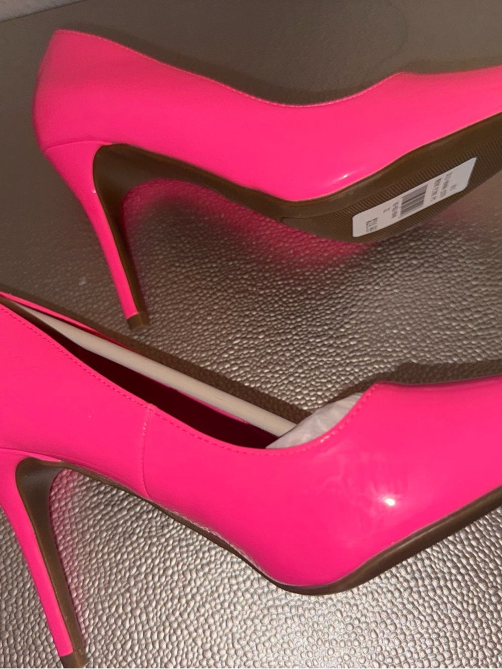 Rouge! Hot Pink Pointed-Toe Patent Heels - Picture 2 of 6